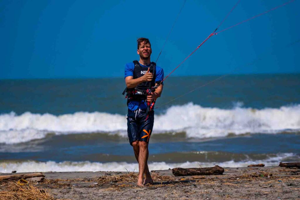 Global Kite trips - Kite safari Colombia Manzanillo