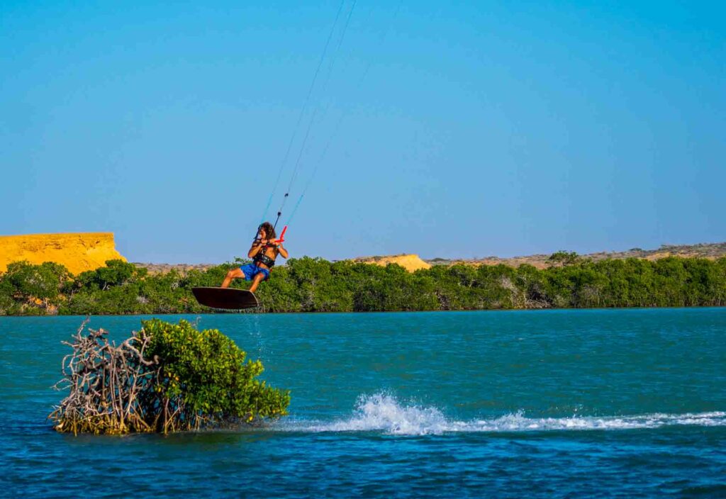 Global Kite trips - Kite safari Colombia  Punta gallina kite